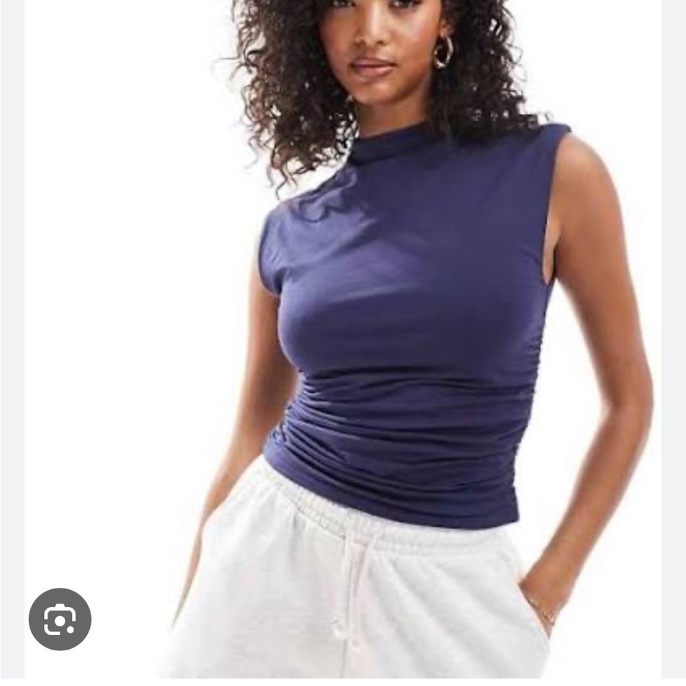 Abercrombie & Fitch Navy Paloma top